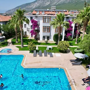 **** Hotel Carrington Turkije